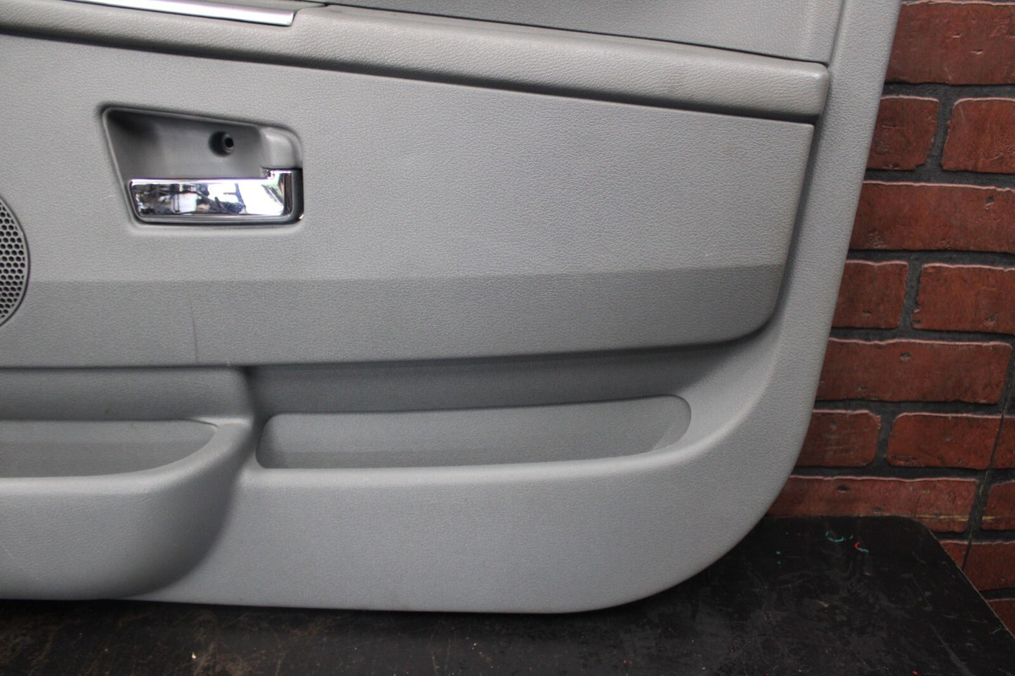 05-10 Jeep Grand Cherokee Front Passenger RH Interior Door Panel Trim 1dv721d5af