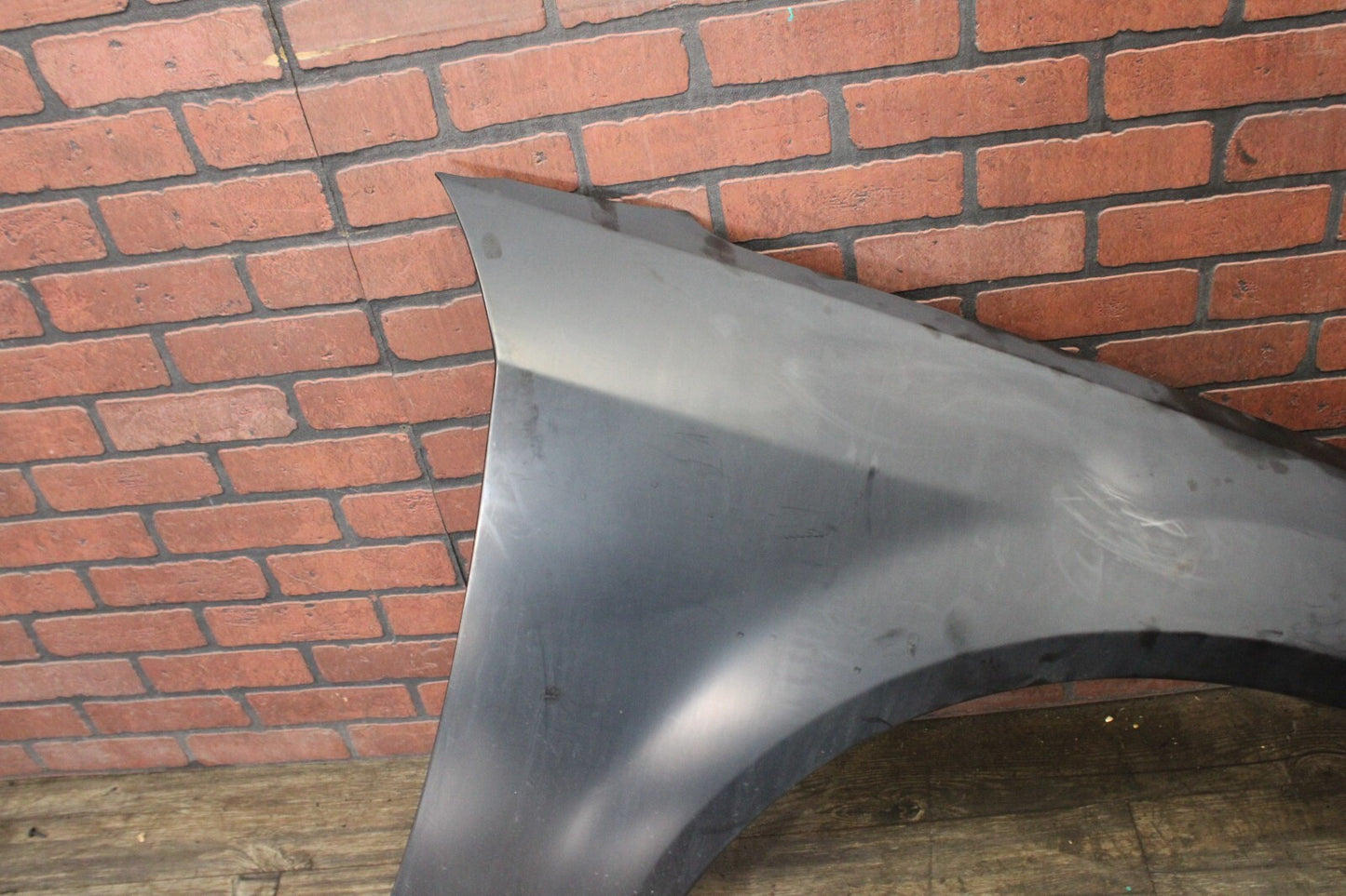 2005-2010 CHRYSLER 300 C SRT8 FRONT PASSENGER RH SIDE BODY PANEL WING FENDER