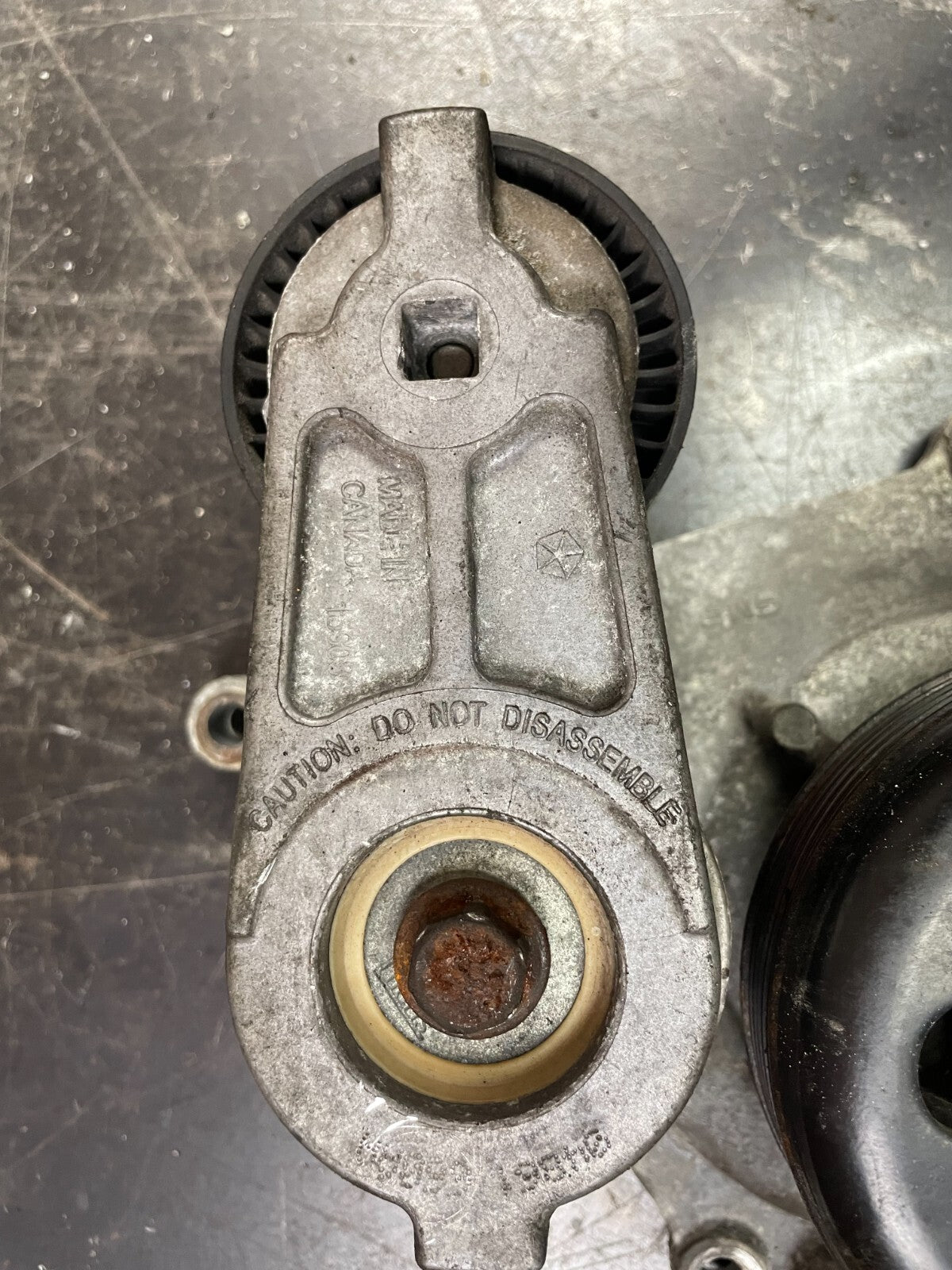 2005-2010 SRT8 6.1L Hemi Engine Water Pump Challenger/Charger/Magnum/300/Jeep