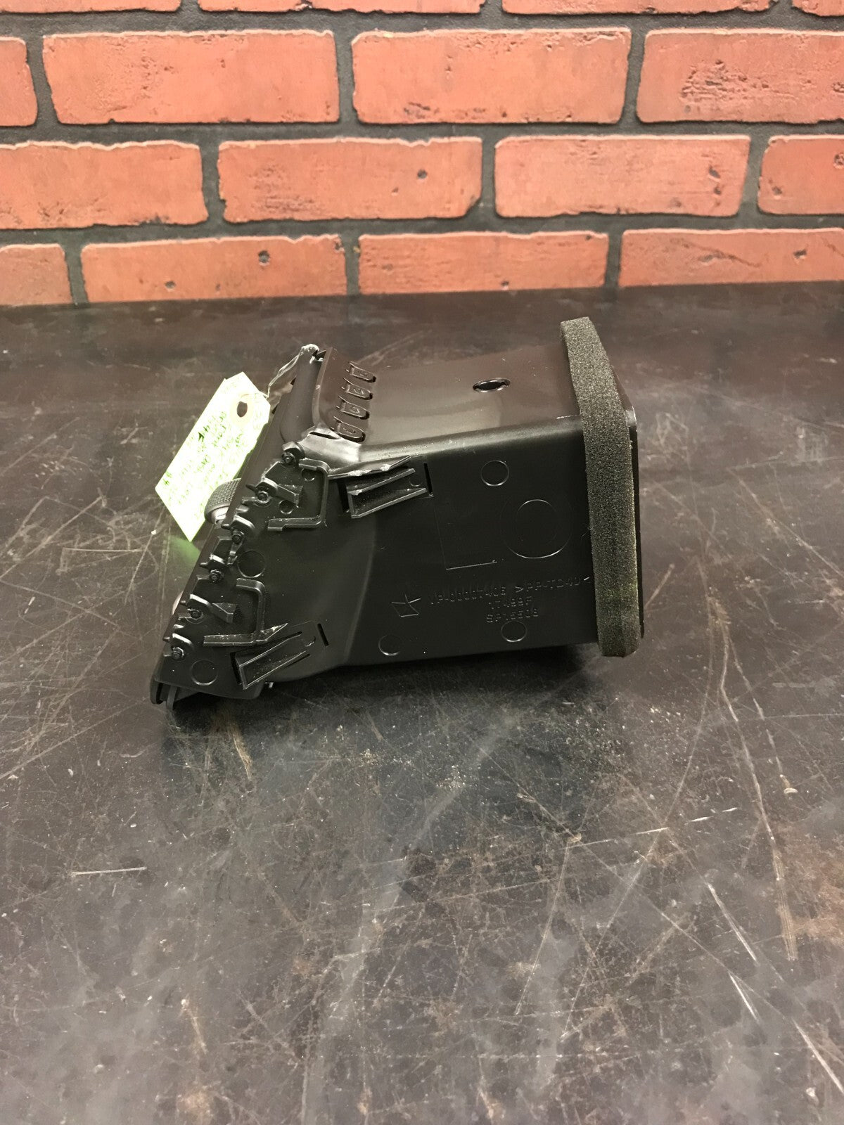 2011-2013 Jeep Grand Cherokee SRT Outer LH Driver Dash Air Vent OEM 17499F