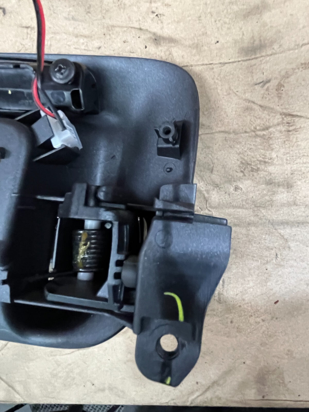 2014-2019 Sierra 1500 OEM Left Front Interior Door Handle W/ Memory Seat 3031144