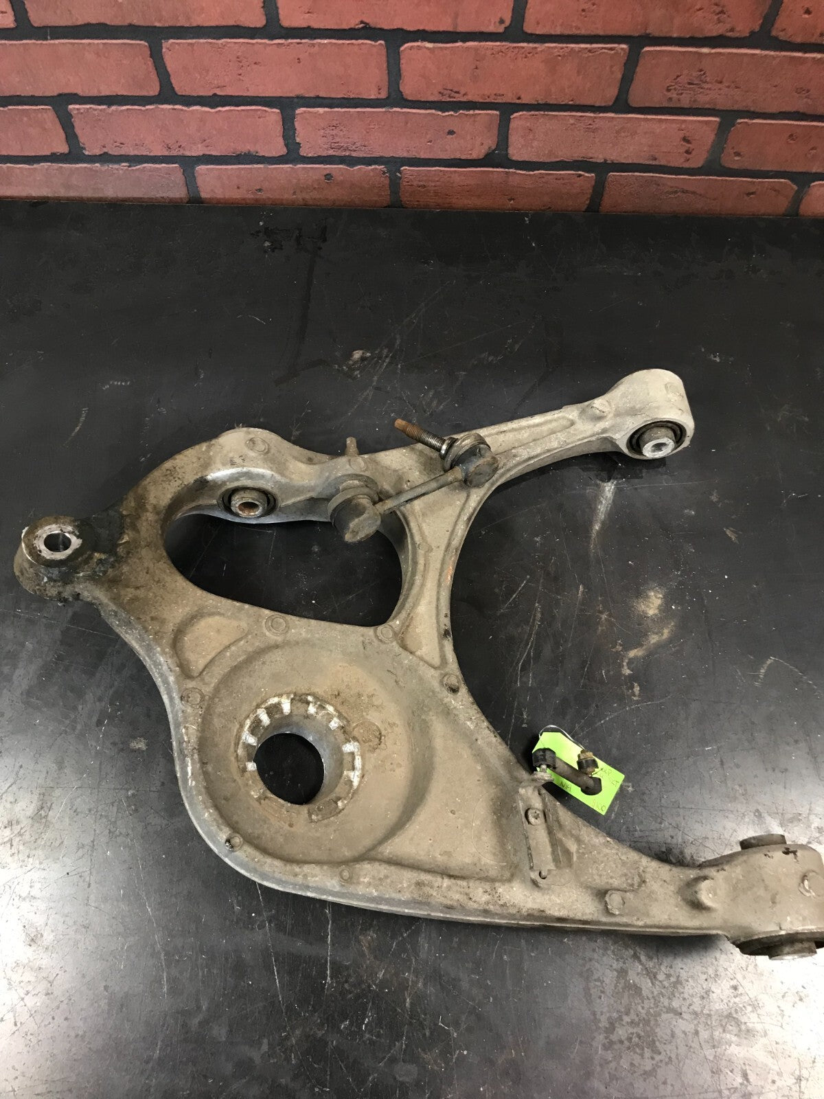2013-2021 Jeep Grand Cherokee SRT Rear Right Lower Control Arm 5212481