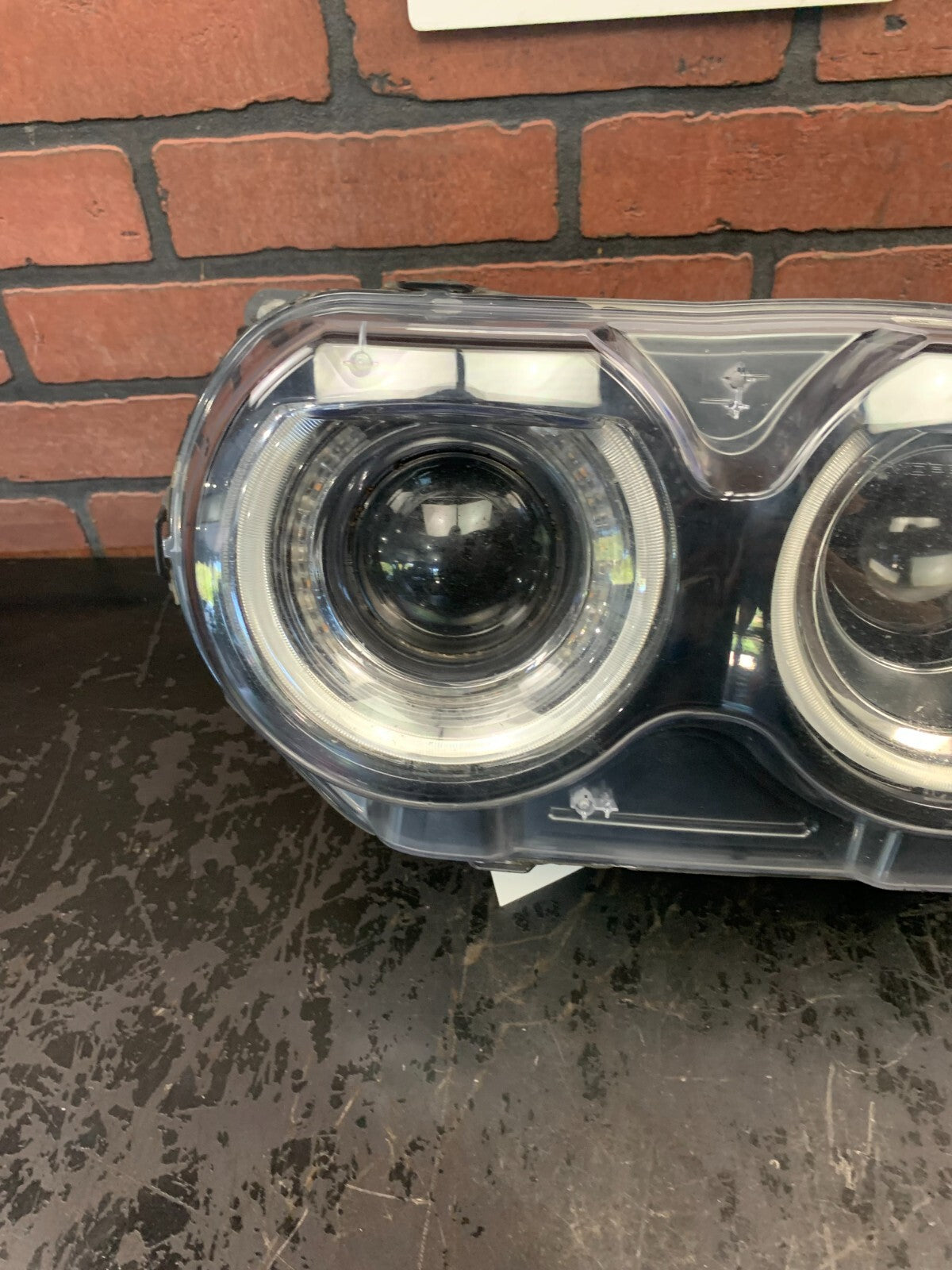 2015-2023 Dodge Challenger Driver LH Side Headlight Assembly OEM 68174065A