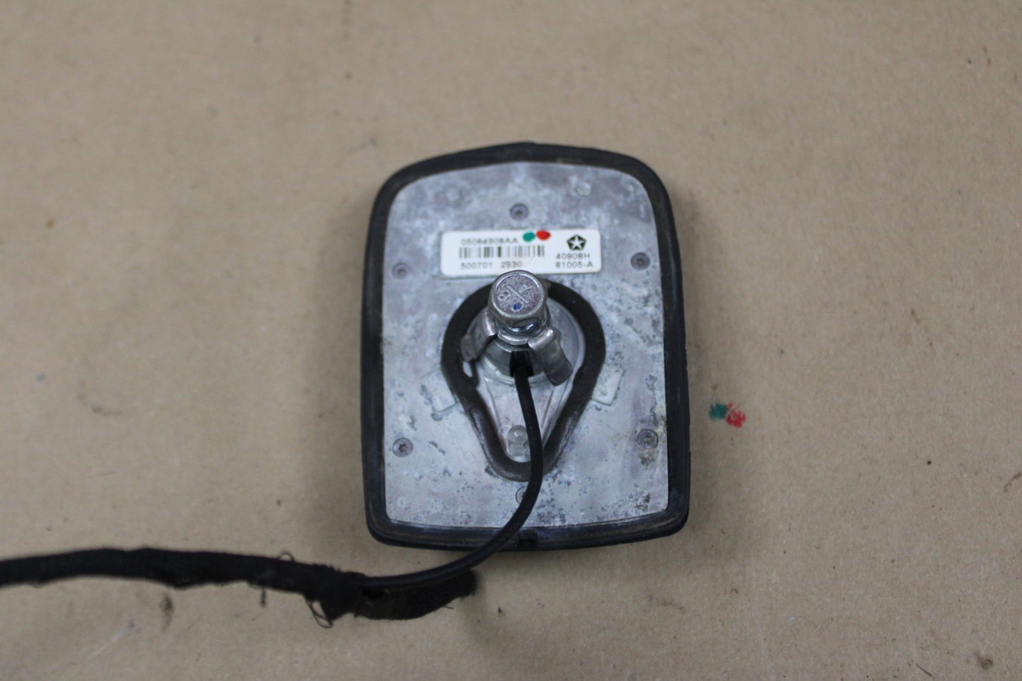 2011-2017 Dodge Chrysler Jeep Satellite Radio Antenna Assembly OEM 05064908AA