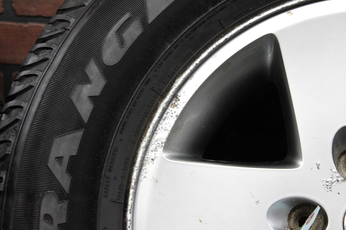 2007-2017 Jeep Wrangler 17x7.5" Wheel Set Goodyear 255/75R17 Light Damage Silver