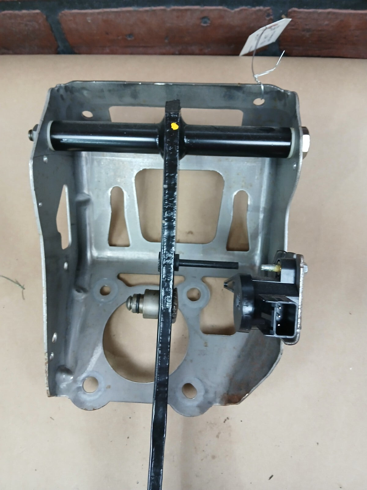 12-23 Challenger Charger 300 Stop Brake Pedal Assembly Non-Adjustable 04779688ak