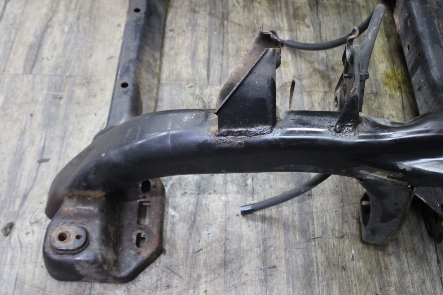 2005-2010 Jeep Grand Cherokee SRT8 Front Crossmember Subframe 4wd OEM 100k 4x4