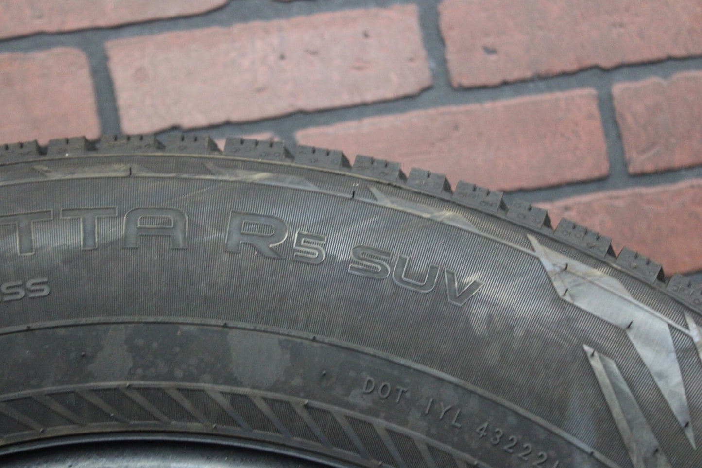 Nokian Tyres Used Tire 265/65R18 6/32nds