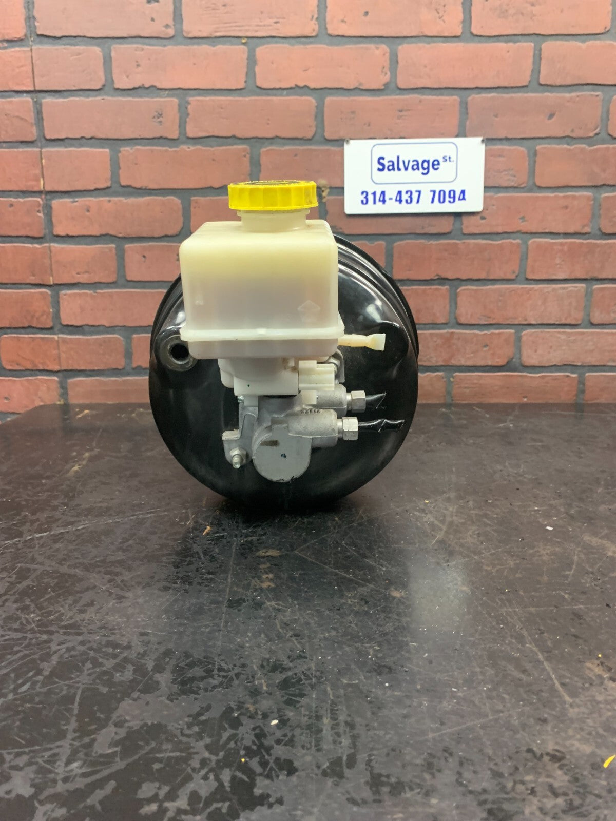 2015-2022 DODGE CHALLENGER POWER BRAKE BOOSTER MASTER CYLINDER W/ RESERVOIR OEM