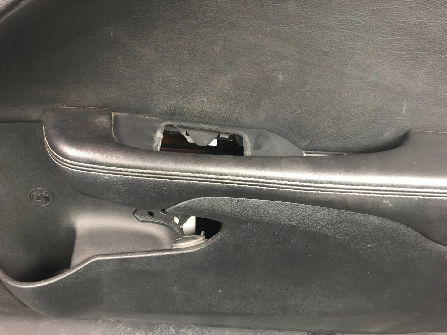 2015-2018 Dodge Challenger SRT Front Passenger RH Black Door Panel 5PS363X9AH