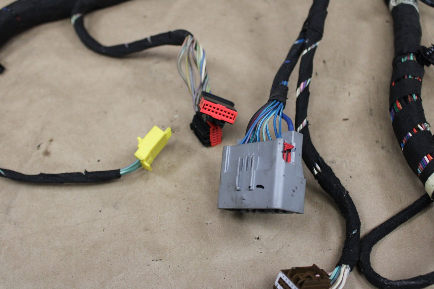 2011 Dodge Challenger R/T SRT8 Dash Wiring Wire Harness Assembly OEM 68064383AC
