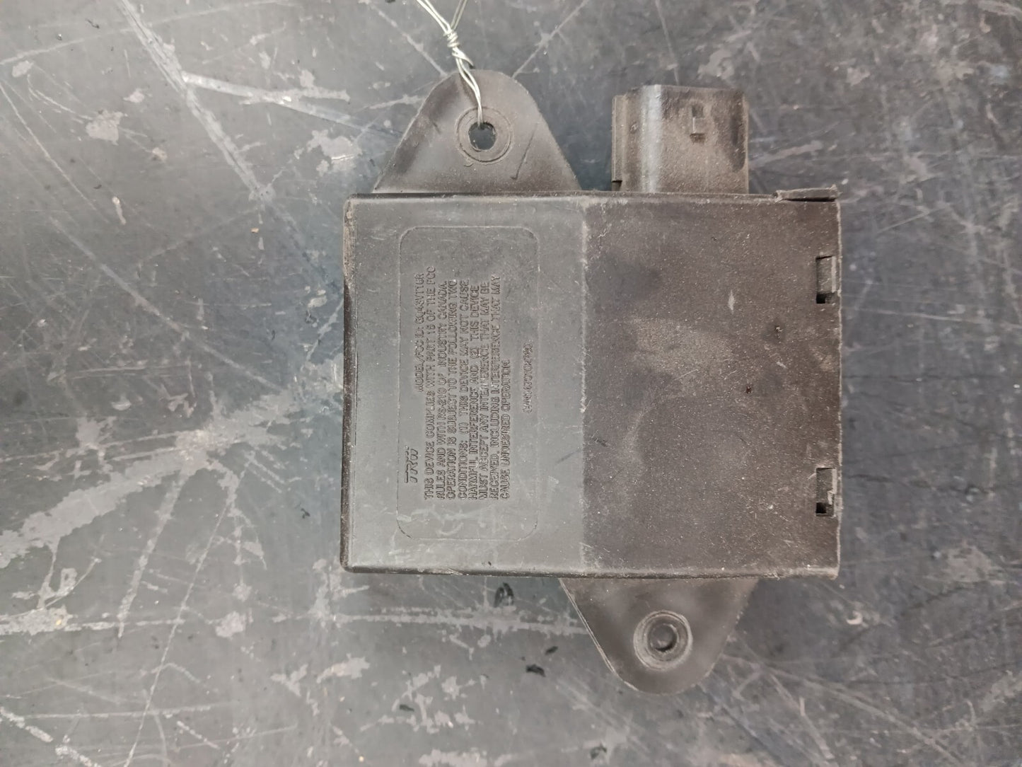 2001-2010 Dodge Chrysler Mopar Keyless Entry Control Module 04686669ac