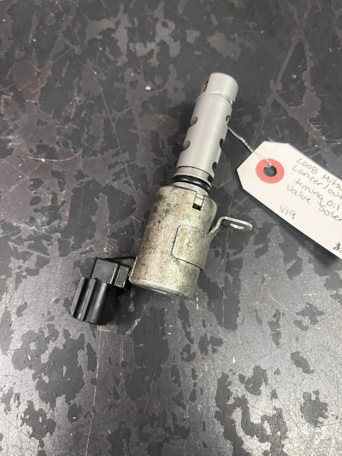 2008 Mitsubishi Lancer/Outlander Timing Oil Valve Solenoid