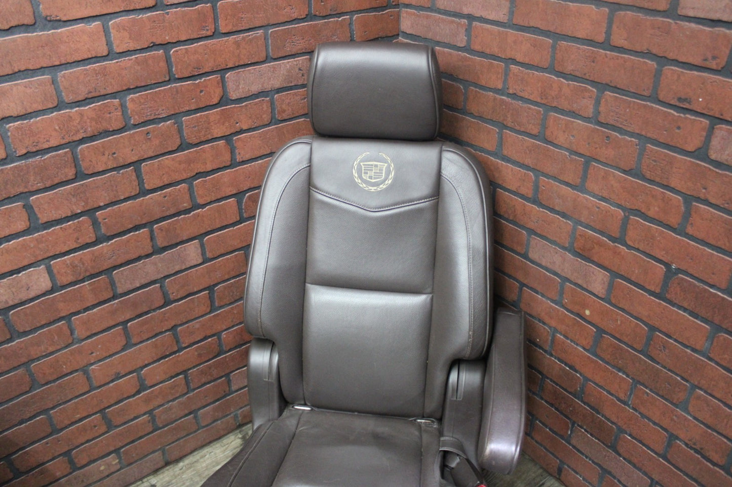 2010-2011 Cadillac Escalade Complete Full Front Rear Seat Set Brown Leather OEM