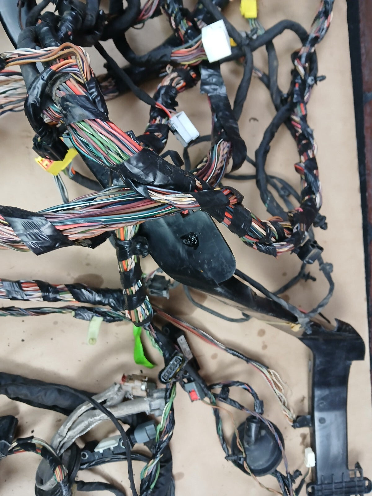 2014 Dodge Challenger SRT8 Unified Body Wiring Wire Harness 68214917aa