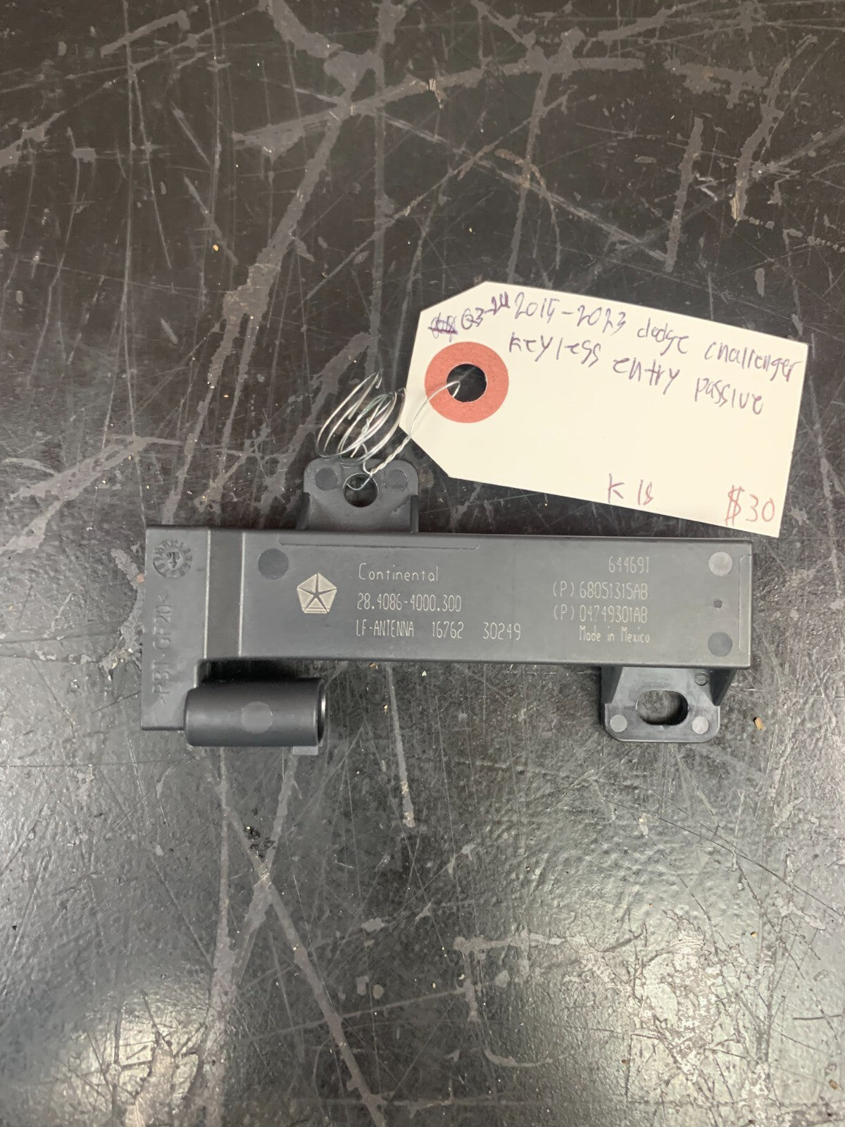 2015-23 DODGE CHALLENGER KEYLESS ENTRY PASSIVE ANTENNA MODULE 68051315AB OEM
