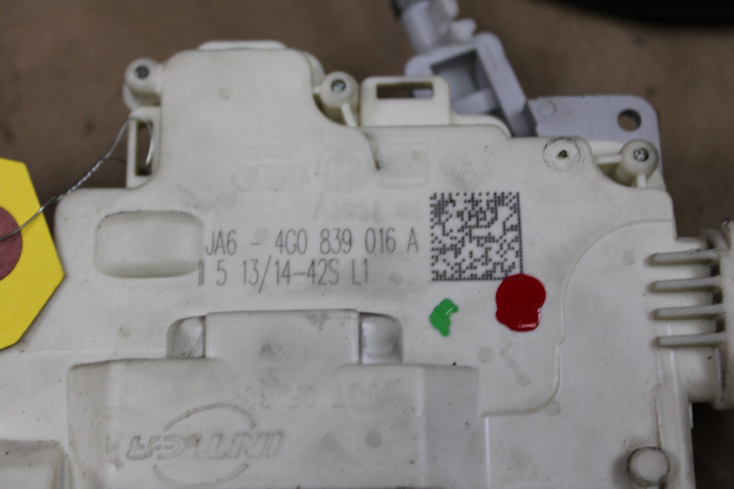 2012-2018 AUDI A7/S7/RS7 REAR RIGHT SIDE DOOR LOCK LATCH ACTUATOR OEM 4G0839016A