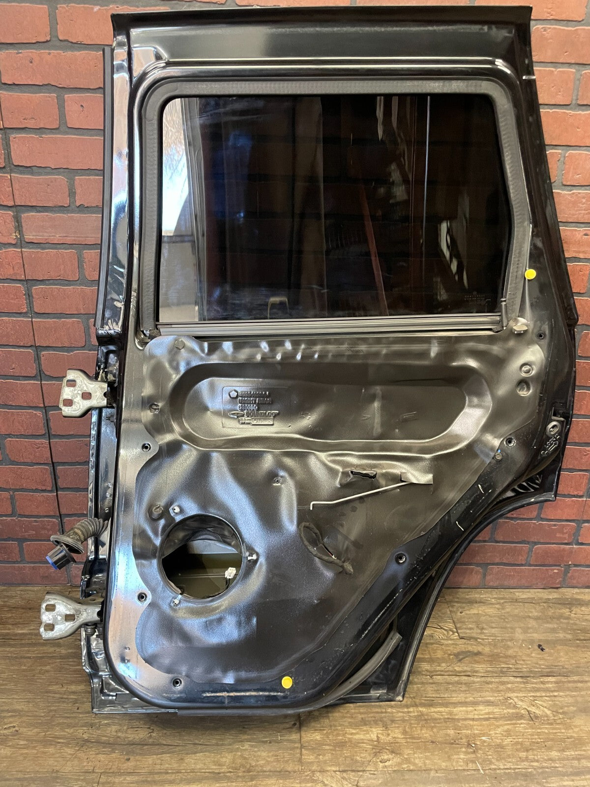 2005-2010 Jeep Grand Cherokee SRT8 OEM RH Right Passenger Rear Door Assembly PXR