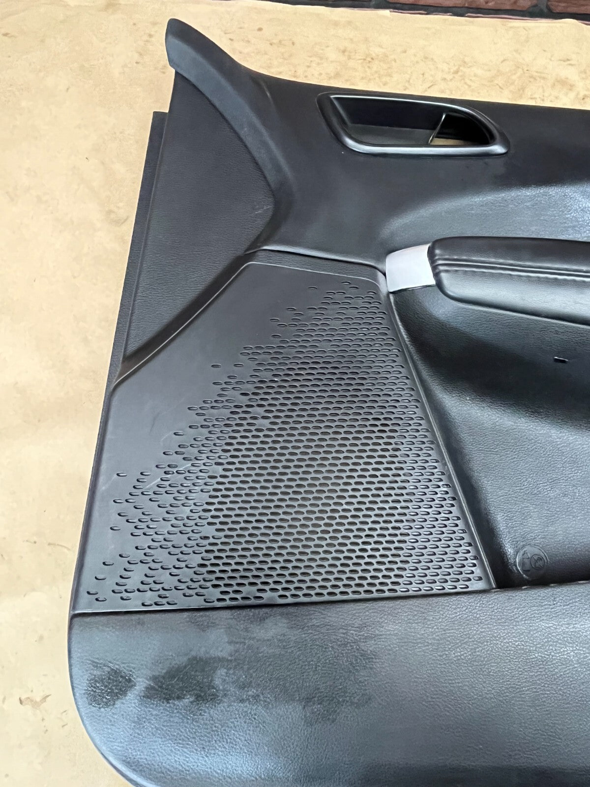 2011-2018 DODGE JOURNEY RIGHT RH FRONT PASSENGER DOOR CARD TRIM PANEL 1QF201X9AH