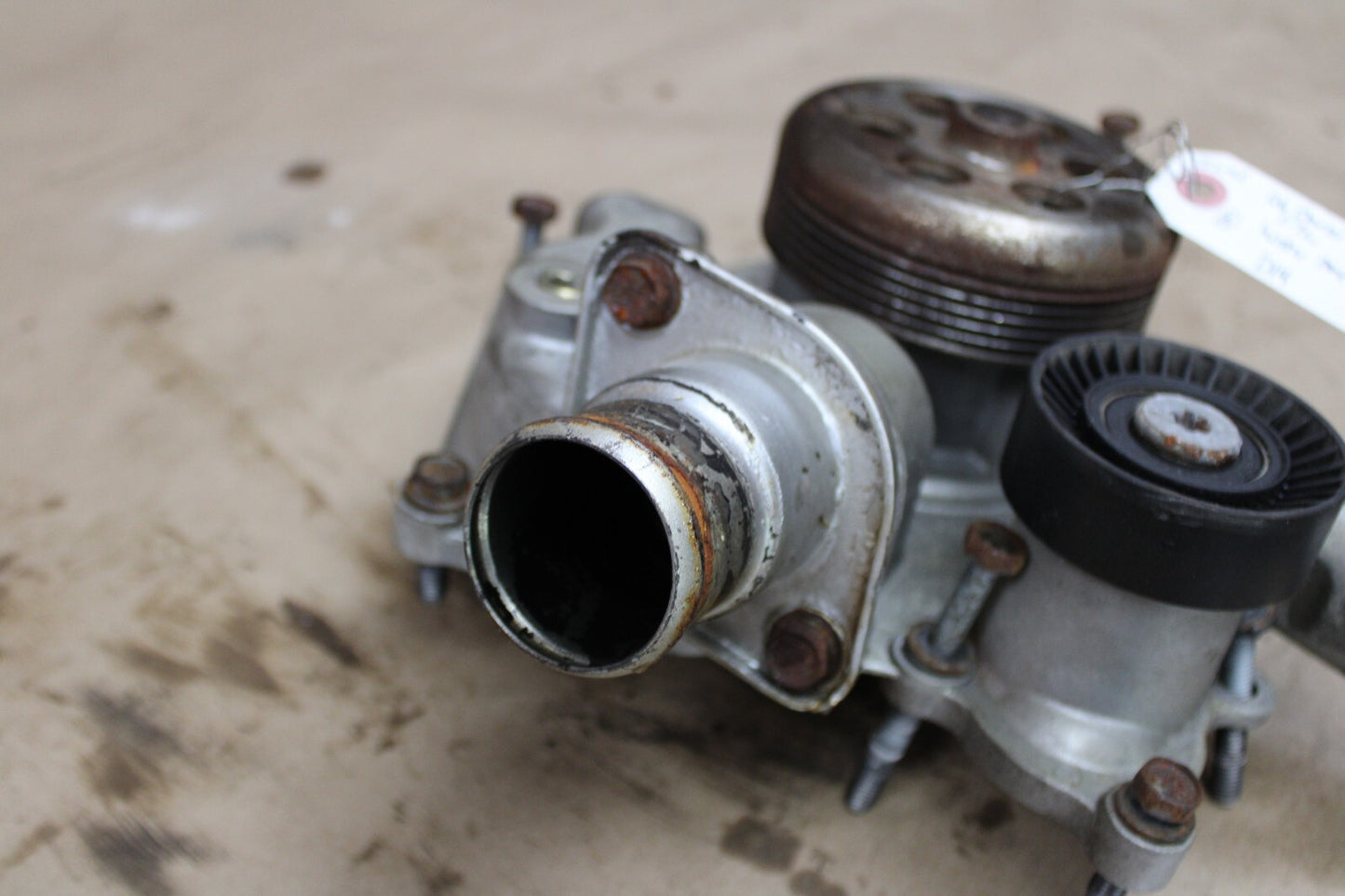 2005-2010 Dodge Chrysler SRT8 6.1L 5.7L HEMI Engine Water Coolant Pump Assembly