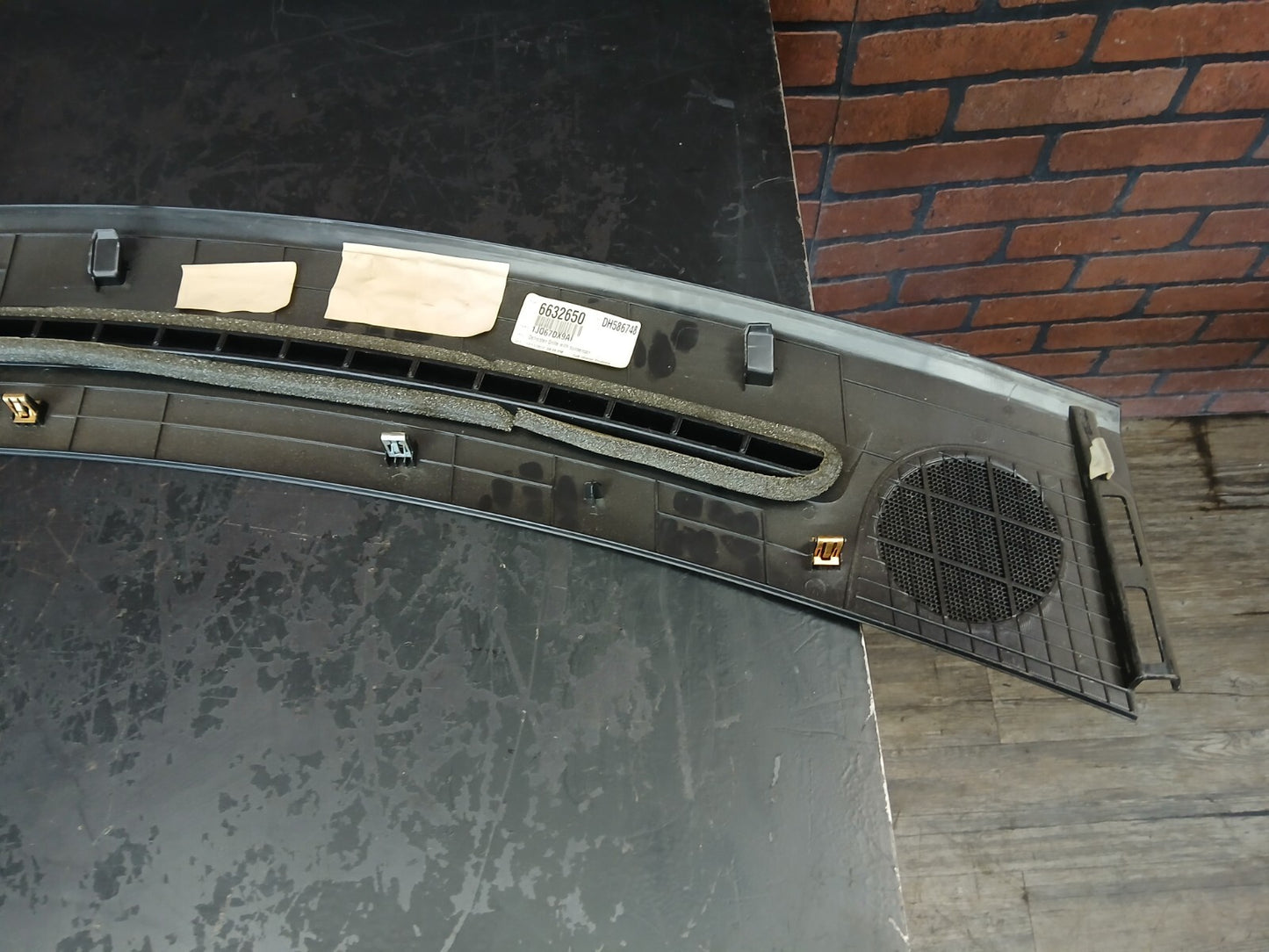 2011-2023 Charger/300 Dash Windshield Defroster Grille Panel 1jq67dx9ai