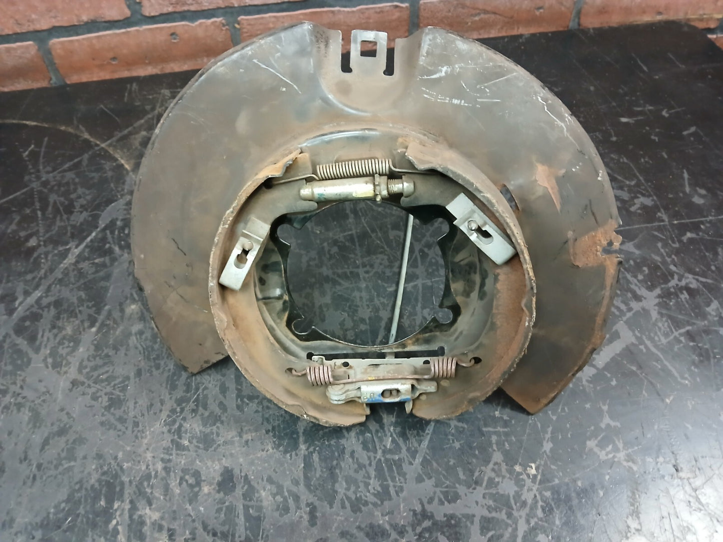 Dodge Passenger Right Side Spindle Knuckle Dust Splash Shield Cover Damaged