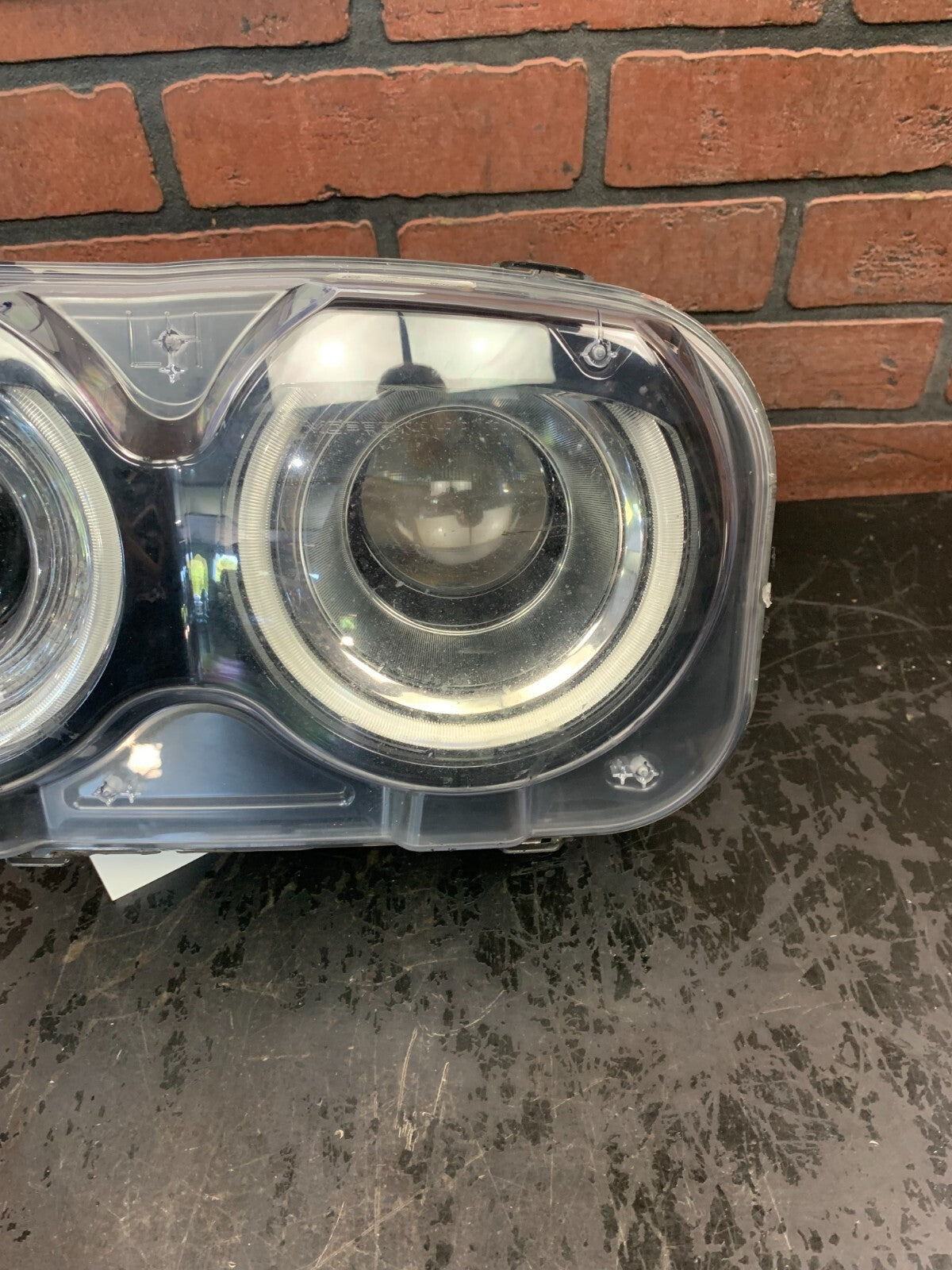 2015-2023 Dodge Challenger Driver LH Side Headlight Assembly OEM 68174065A