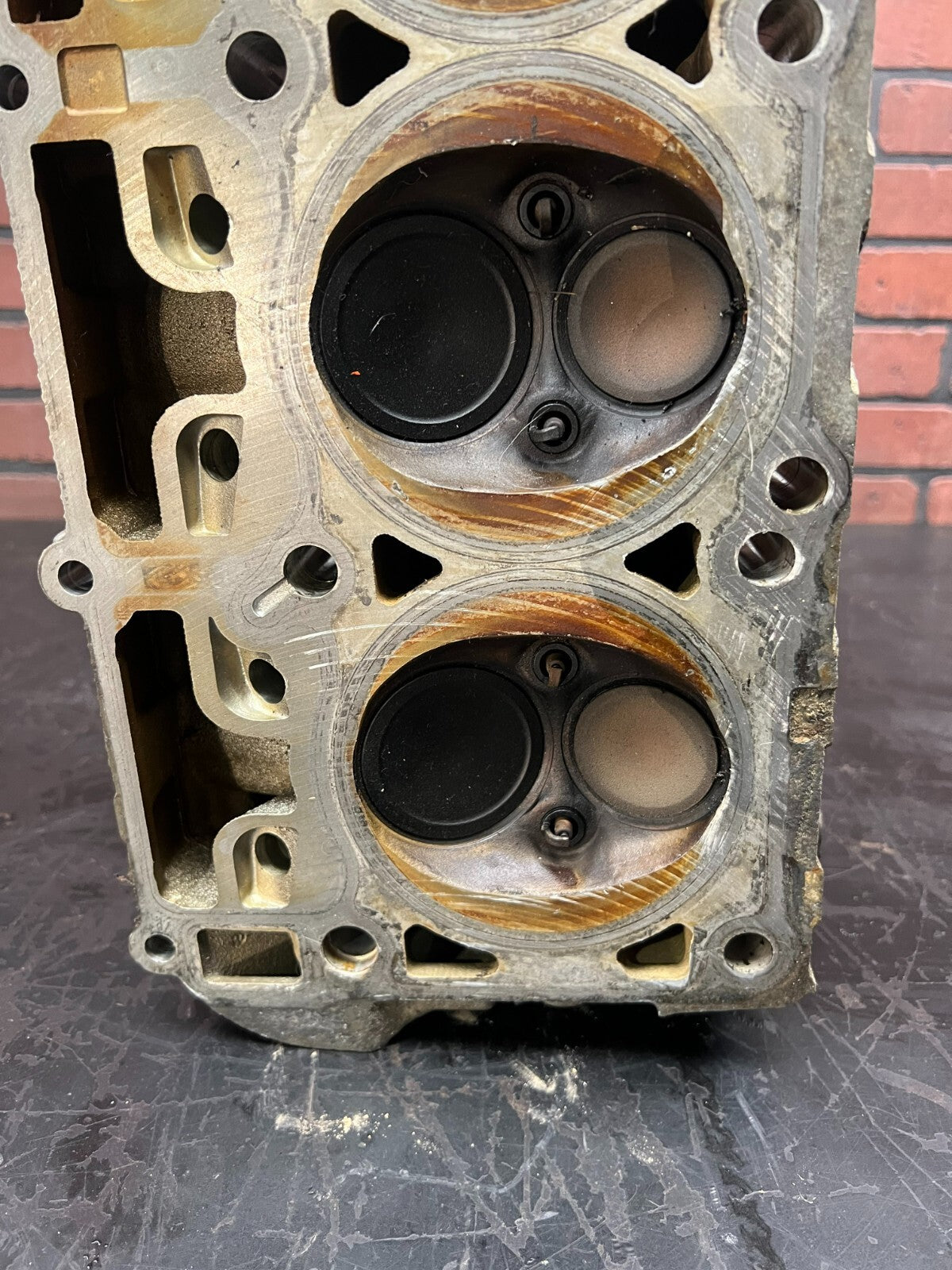 Right Cylinder Head From 2008-2014 300/Challenger/Charger 5.7 53021616DE