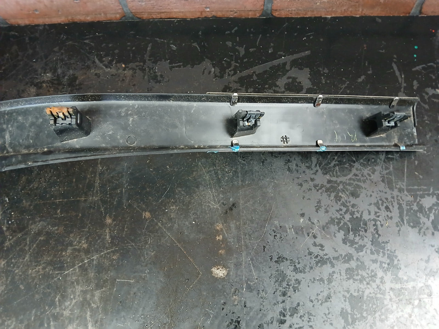 2015 Ram 1500 Rear Passenger RH Side Door Sill Scuff Plate Trim 1dx72trmab