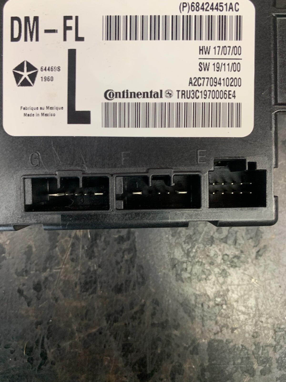 2020 DODGE CHARGER/300/PACIFICA FRONT LEFT DOOR CONTROL MODULE UNIT 68424451AC
