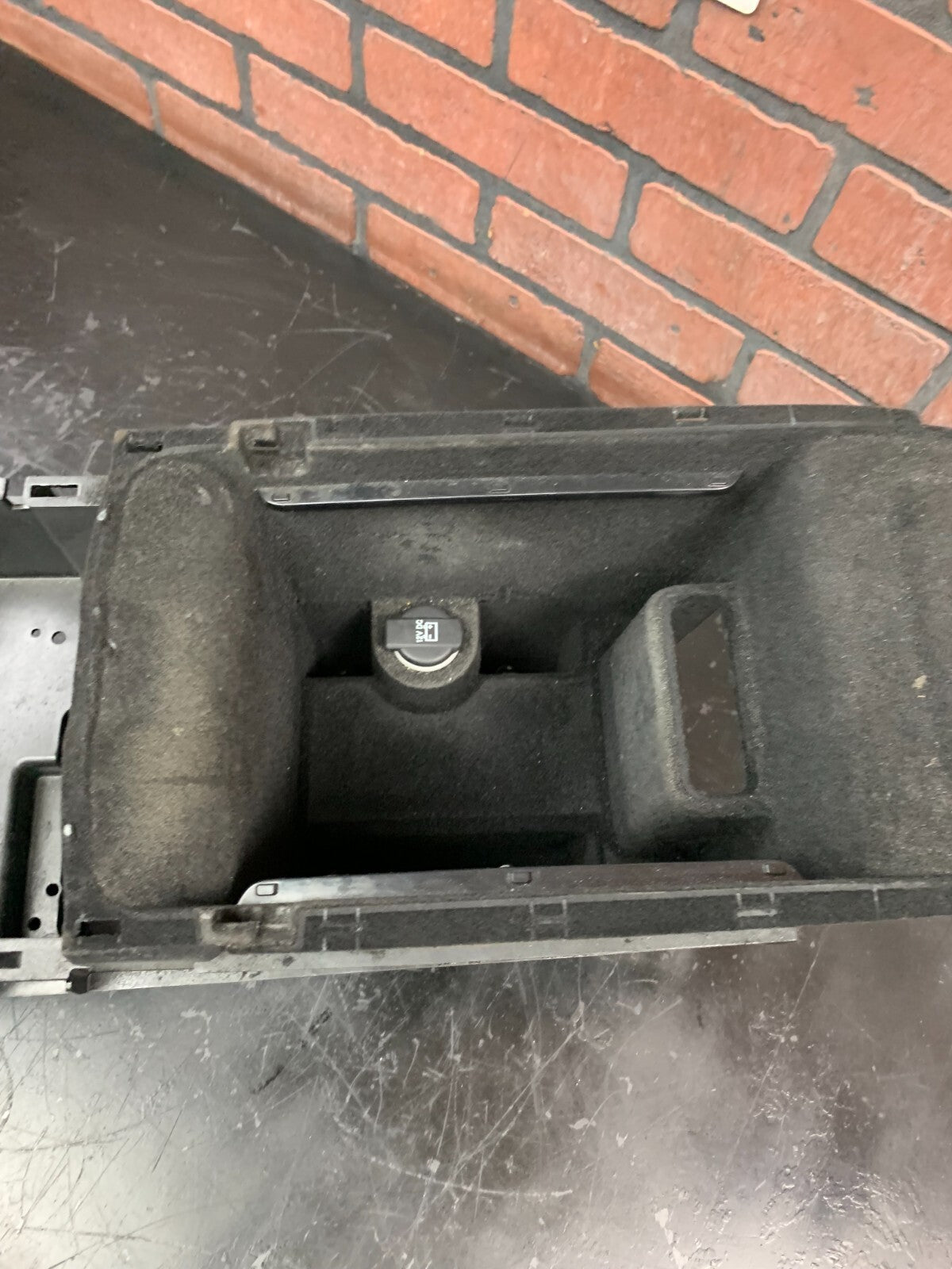 2015-2023 DODGE CHARGER FRONT FLOOR CENTER CONSOLE STORAGE BASE FRAME OEM