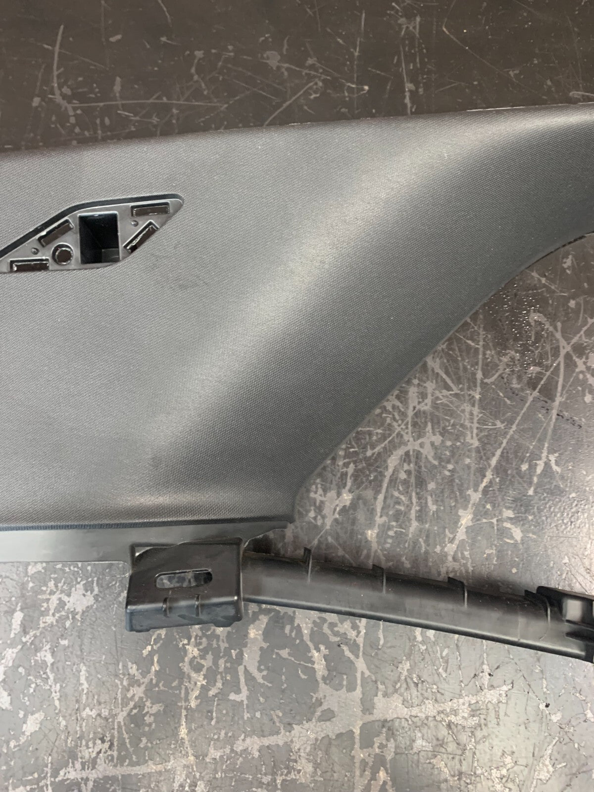 2015 - 2023 DODGE CHALLENGER REAR LEFT C PILLAR TRIM COVER PANEL OEM 5RP37DX9AE