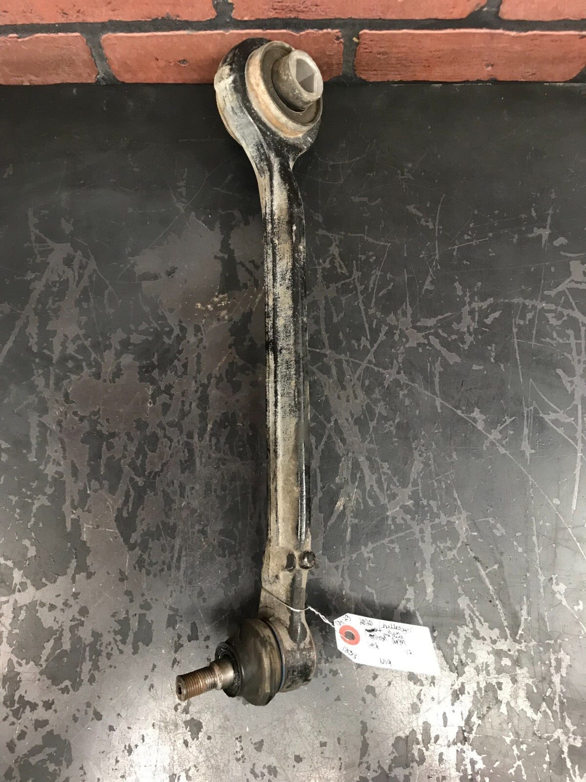 2020 Dodge Challenger 49k Miles Front Lower Control Arm Set of 2 38081