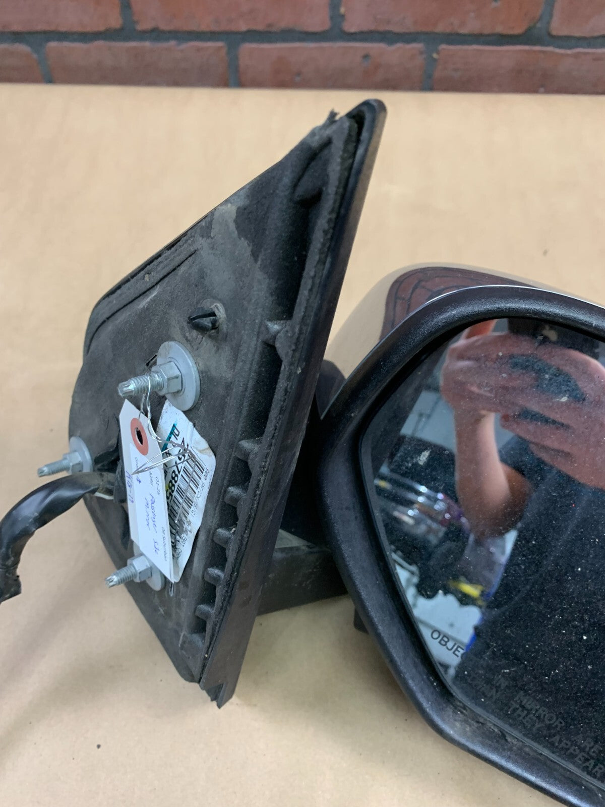2009-2014 Suburban Passenger RH Side Door Mirror Power Folding Heated 25788590
