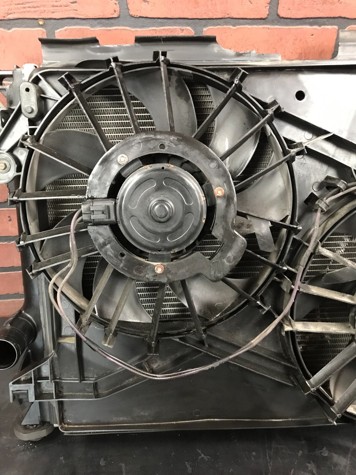 2006-2010 Challenger/Charger/300/Magnum 6.1L A/C Condenser/Radiator/Radiator Fan