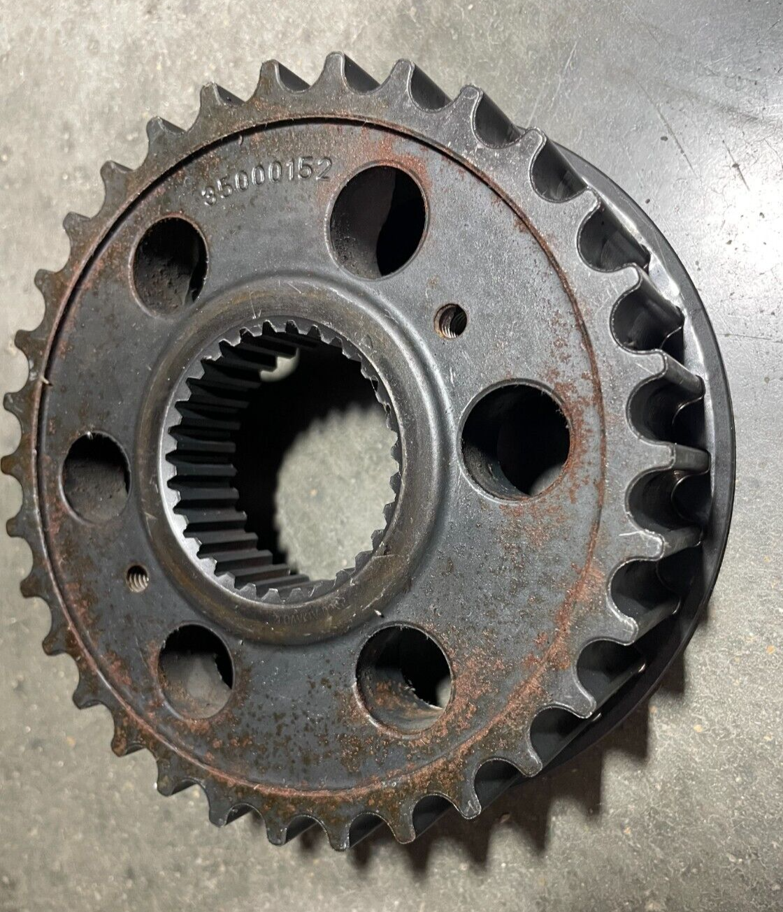 Harley Davidson OEM Touring 17-22 Front Drive Belt Pulley 35000152