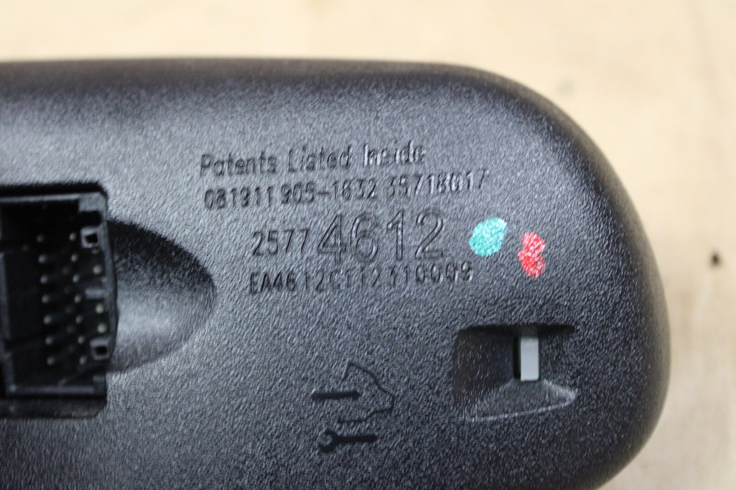 2009-14 Cadillac Escalade Black Interior Rear View Mirror Assembly GM 25774612