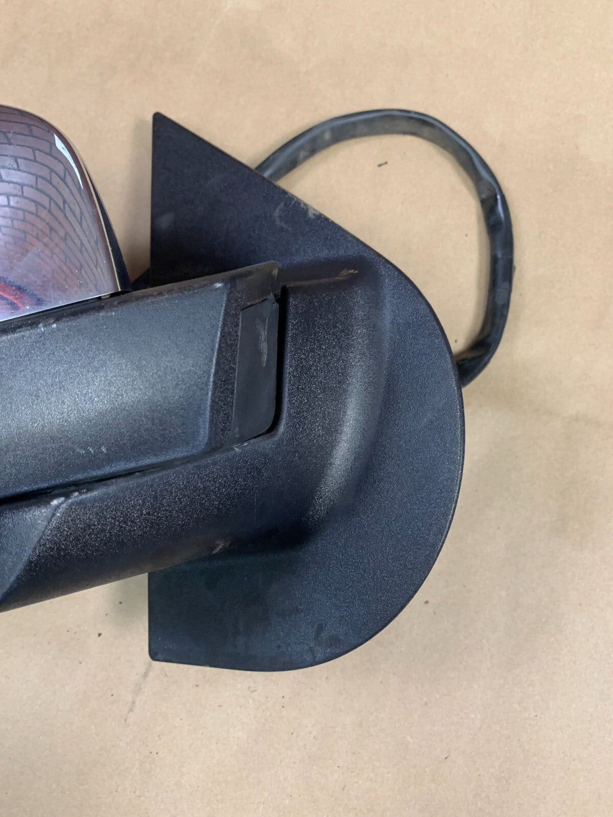 2009-2014 Suburban Passenger RH Side Door Mirror Power Folding Heated 25788590