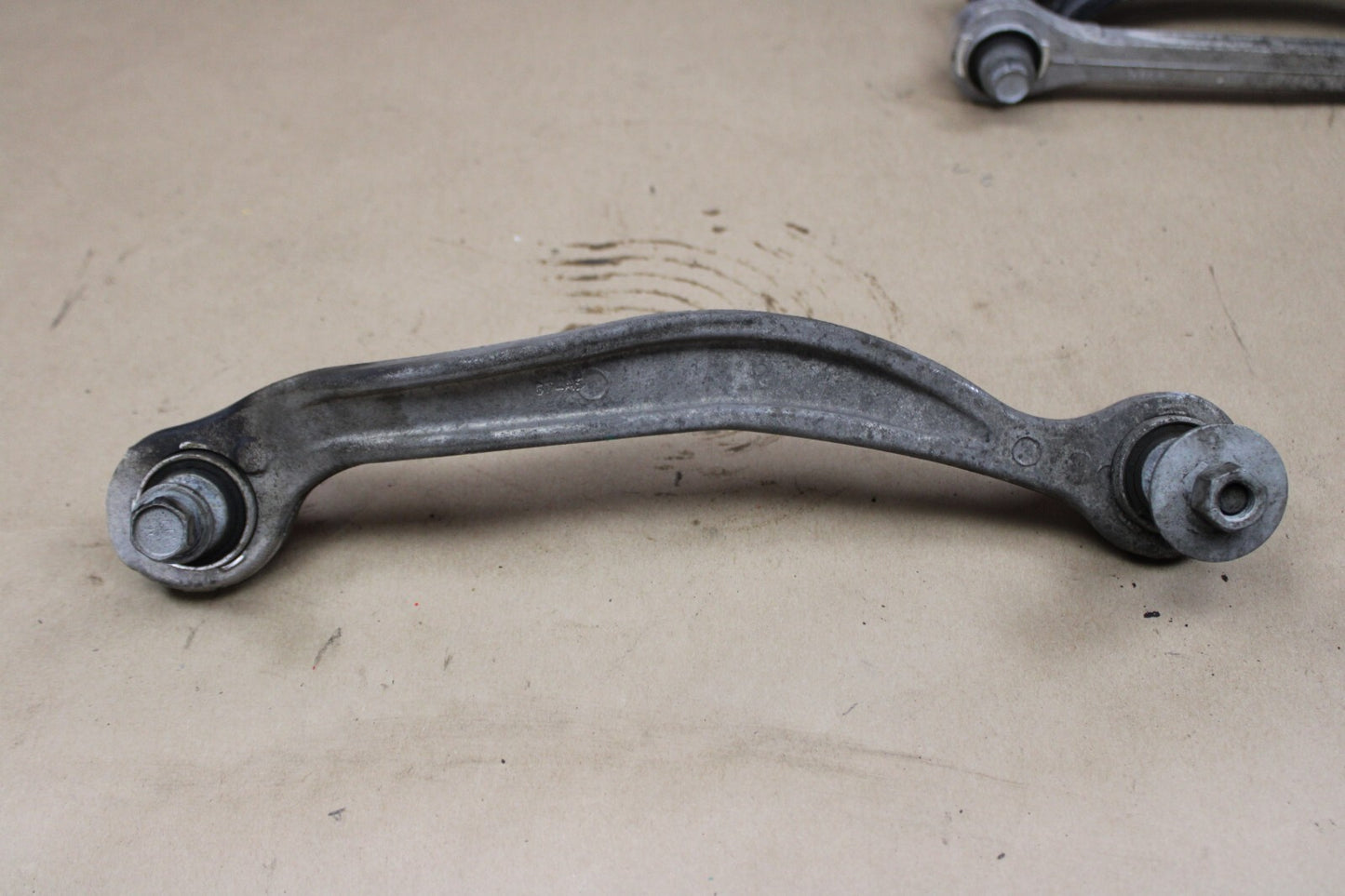 15-23 Dodge Charger/Challenger/300 Right Rear Suspension Control Arm Strut Set