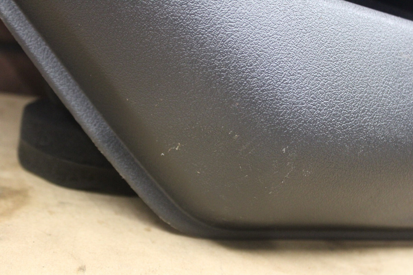 08-10 Jeep Grand Cherokee SRT8 Rear Passenger RH Side Interior Door Panel Trim