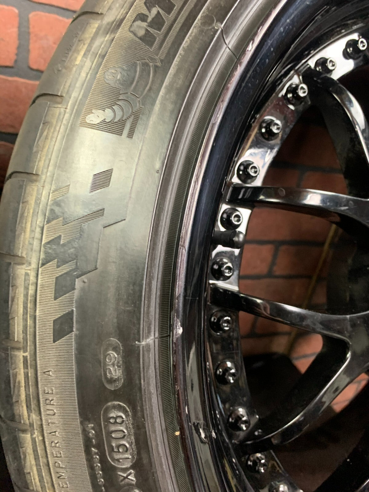 Gen 3/4 Viper Forgeline WC3 18x 12 rear wheels 18x9.5 front wheels