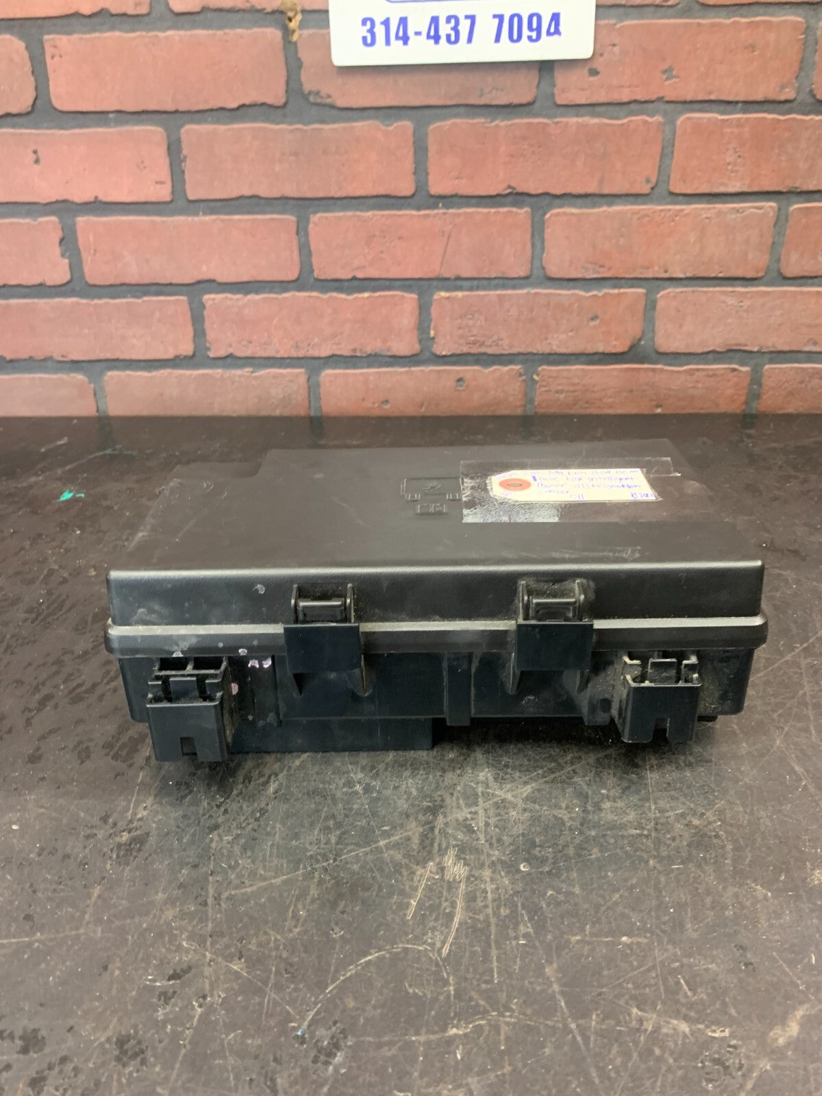 2015 RAM 1500 OEM FUSE BOX INTELLIGENT POWER DISTRIBUTION CENTER 68243263AC