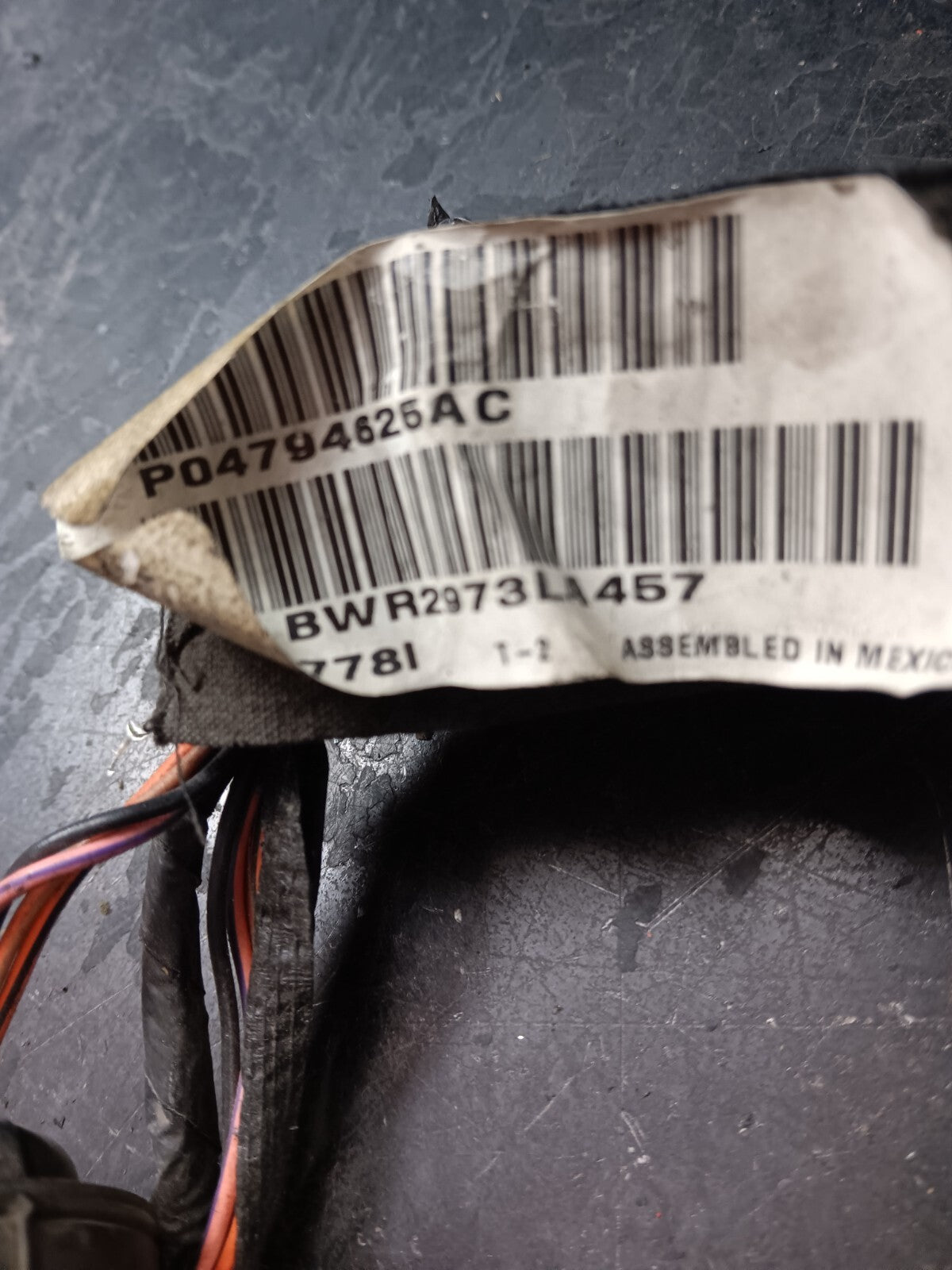 2001-2003 Dodge Neon Mopar Rear Door Wire Wiring 04794625ac