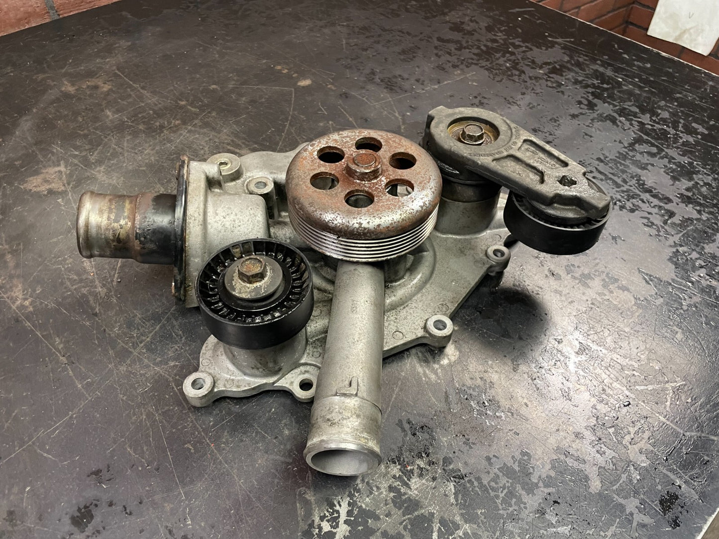 2005-2010 SRT8 6.1L Hemi Engine Water Pump Challenger/Charger/Magnum/300/Jeep.