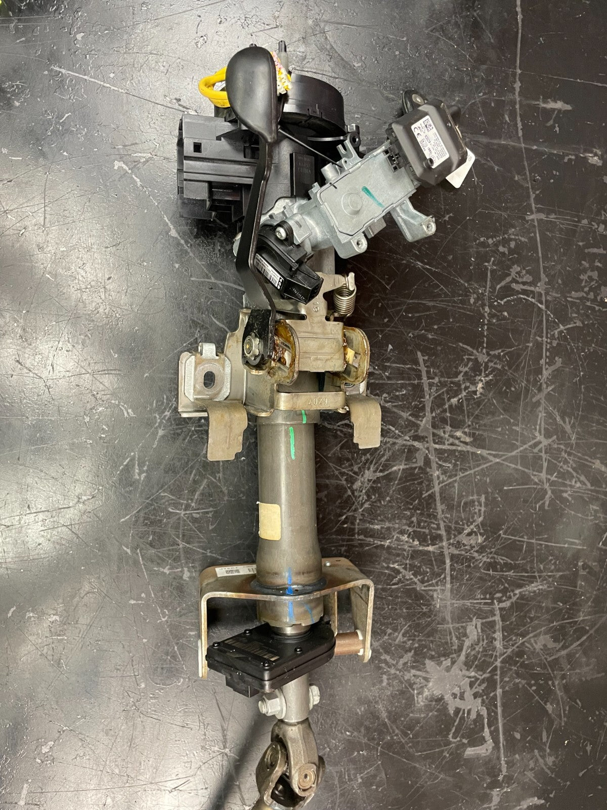 07-10 SATURN SKY REDLINE PONTIAC SOLSTICE GXP OEM STEERING COLUMN ASSEMBLY + KEY