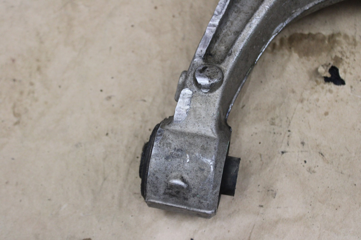 11-22 JEEP GRAND CHEROKEE 4WD REAR RIGHT SIDE LOWER CONTROL ARM OEM 52124814AD