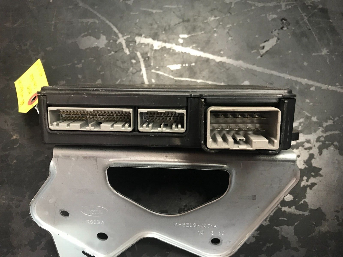 2010-2013 Land Range Rover Anti Theft Keyless Entry Module AH2219H440AG