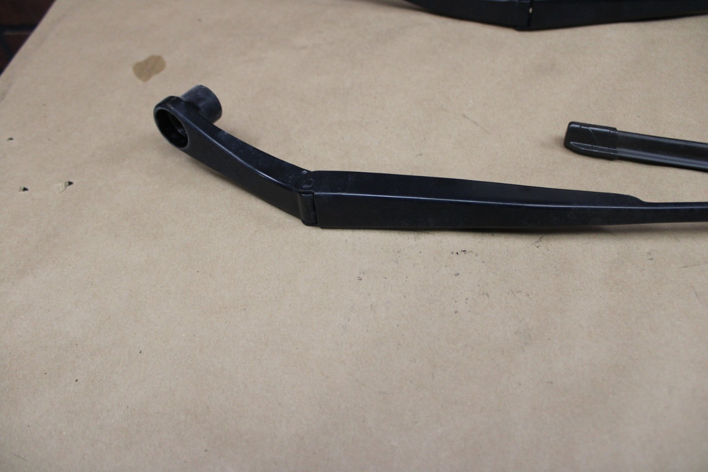 2008-2023 Dodge Challenger SRT8 Front Windshield Wiper Blade Arm Arms Set Pair