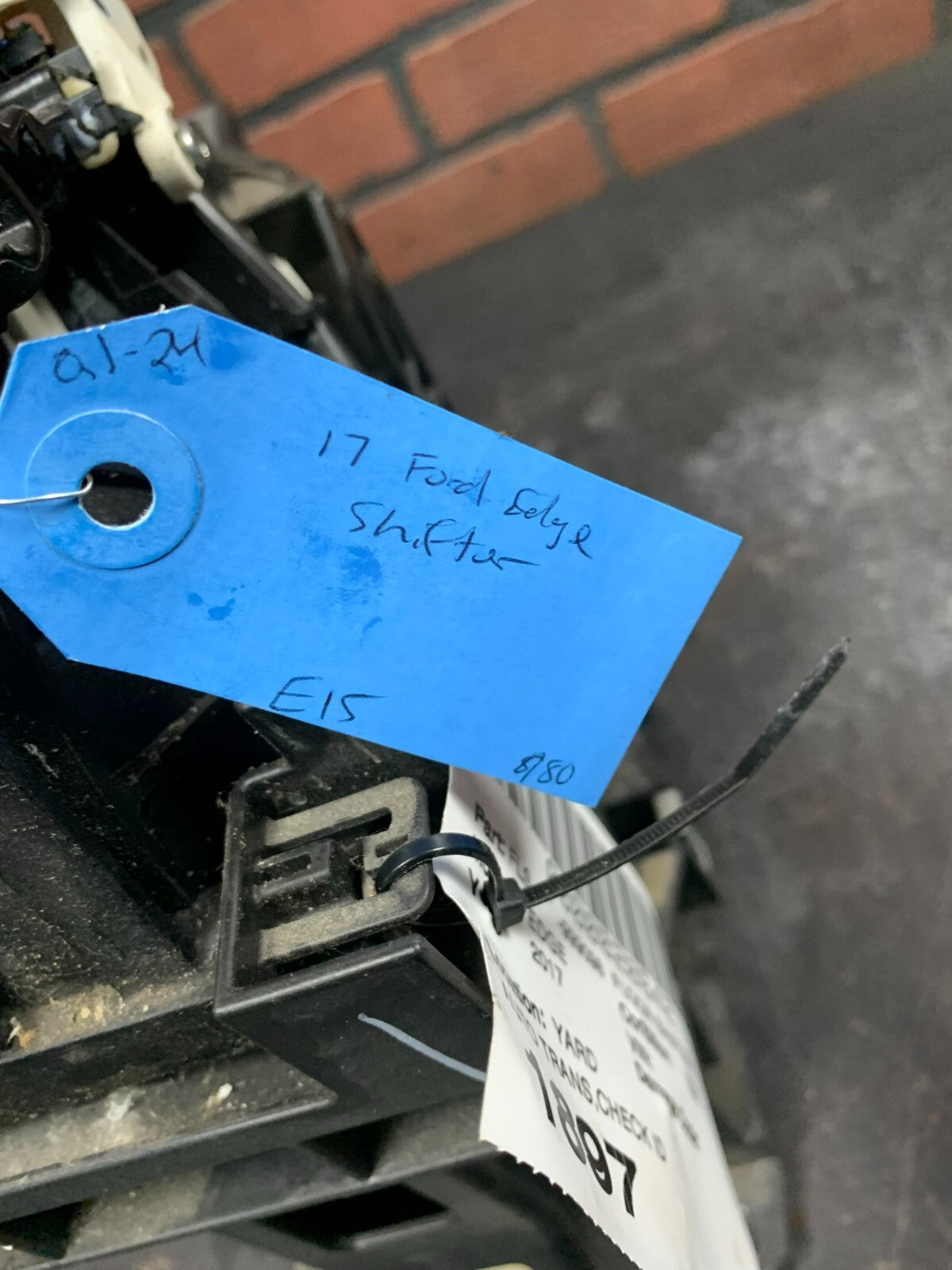 FORD EDGE TRANSMISSION GEAR SHIFT SHIFTER SELECTOR LEVER OEM 2015 - 2018