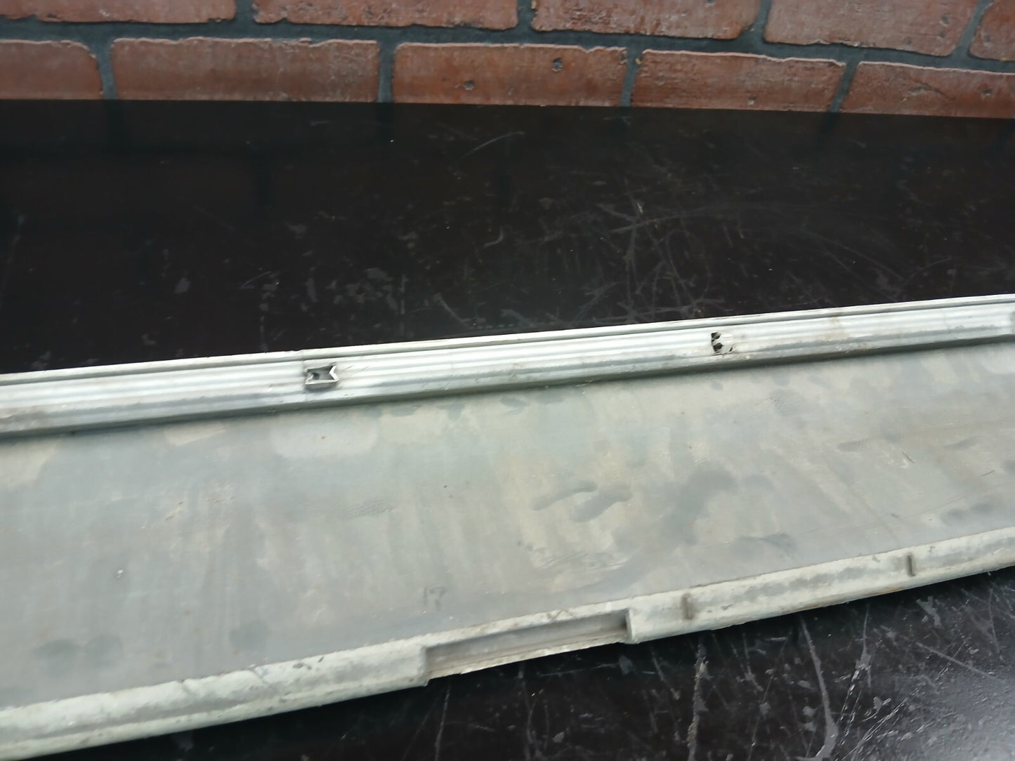 2007-2010 Dodge Charger Side Skirt Cladding Rocker Panel Molding LH 5kw29rxfaa
